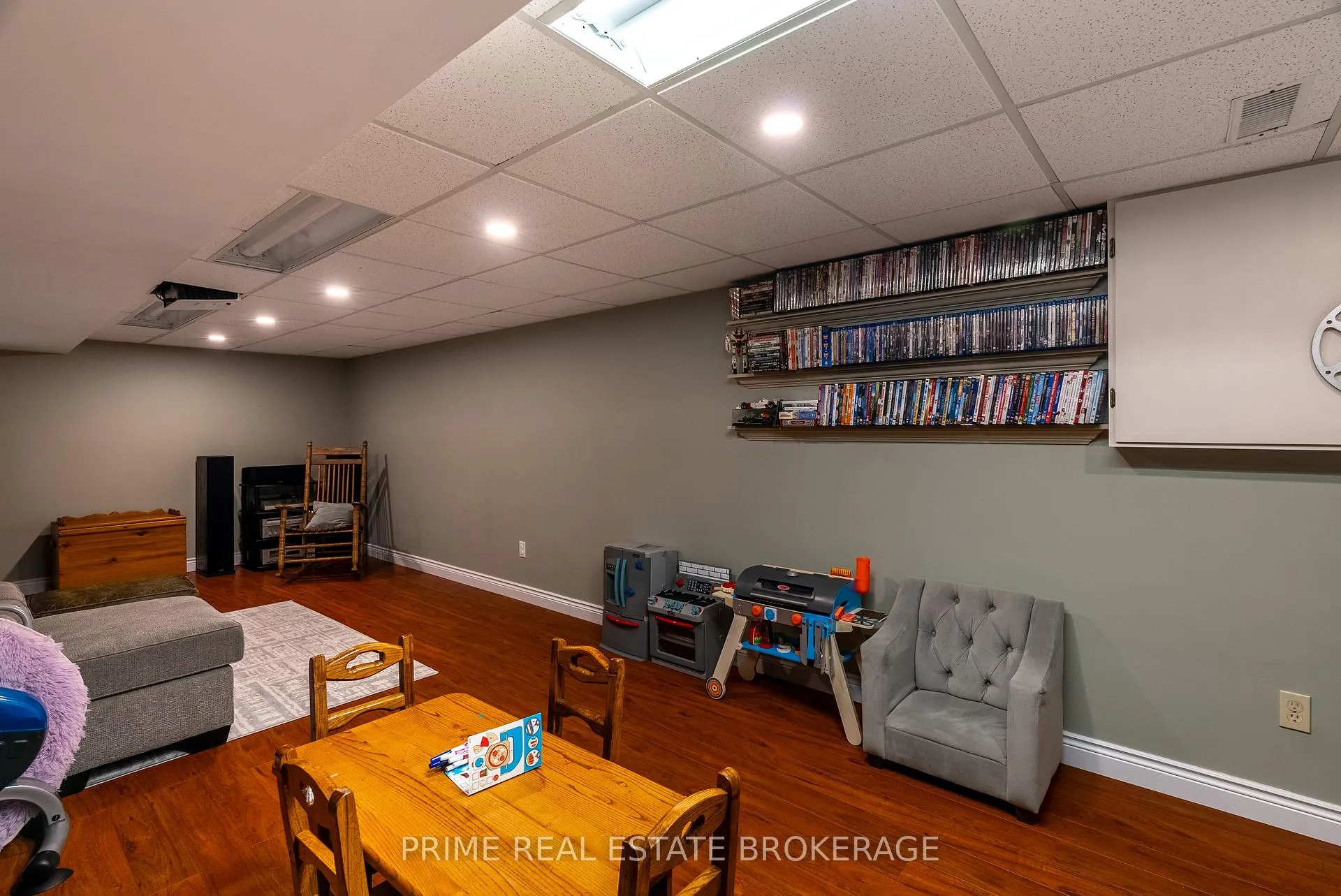 Photo 40 of 147 Crystal Drive, Chatham-Kent, Chatham — HOMEH