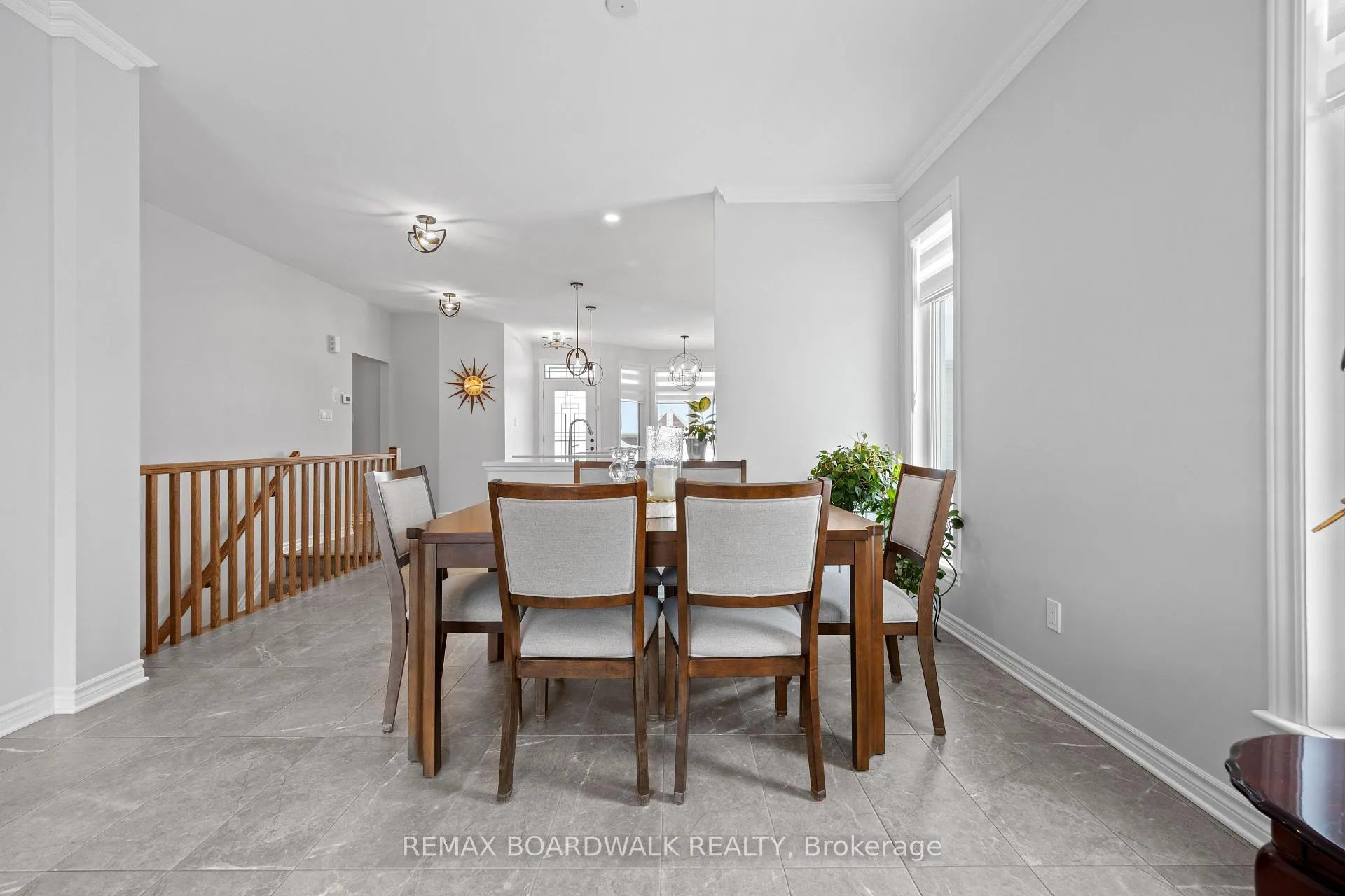 Photo 18 of 779 Keinouche Place, Ottawa, Camelot — HOMEH