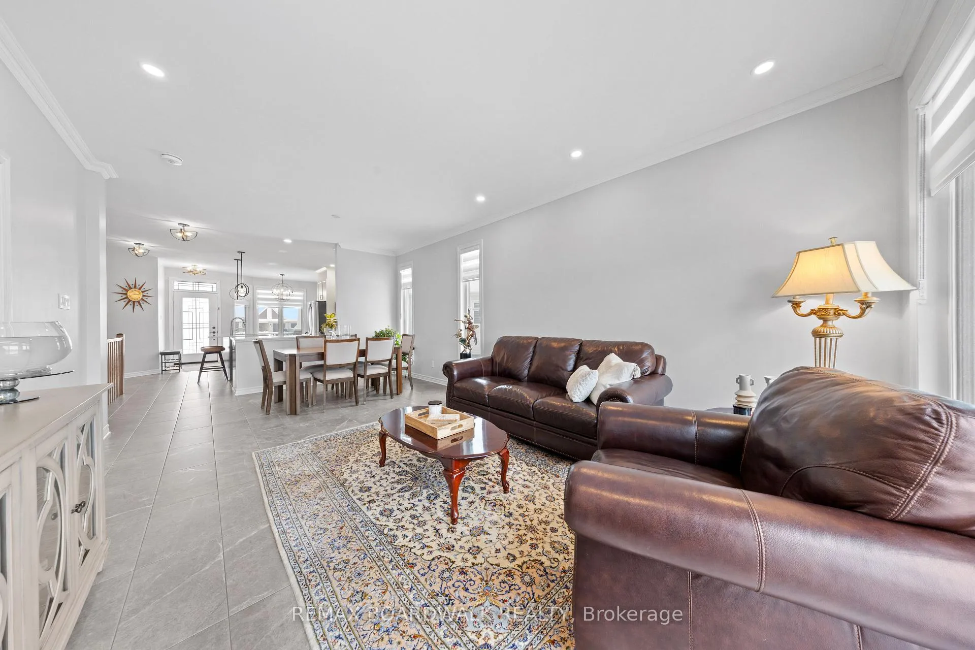 Photo 21 of 779 Keinouche Place, Ottawa, Camelot — HOMEH