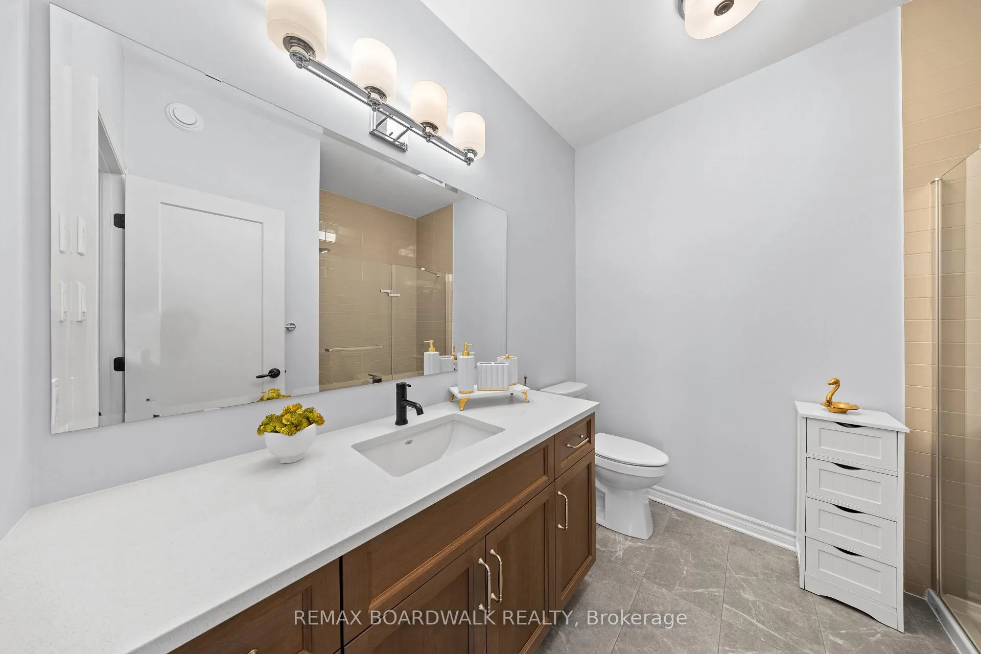 Photo 25 of 779 Keinouche Place, Ottawa, Camelot — HOMEH