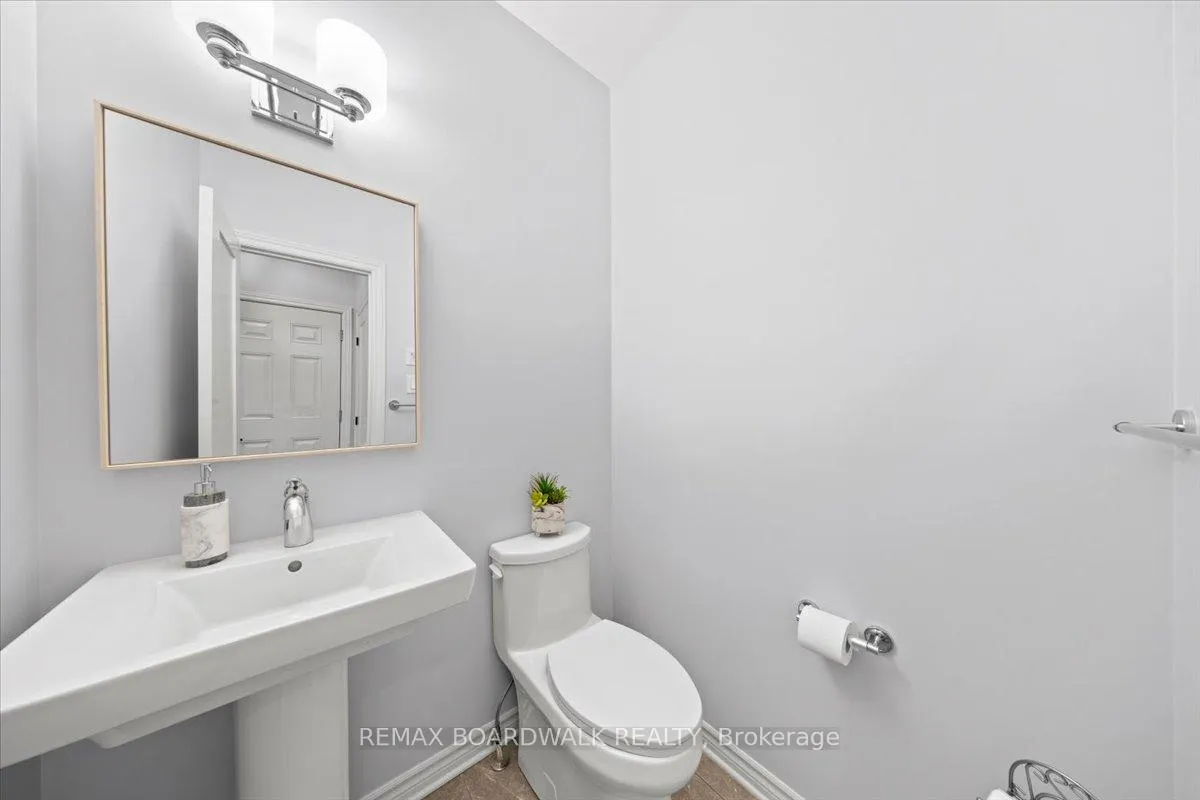 Photo 28 of 779 Keinouche Place, Ottawa, Camelot — HOMEH