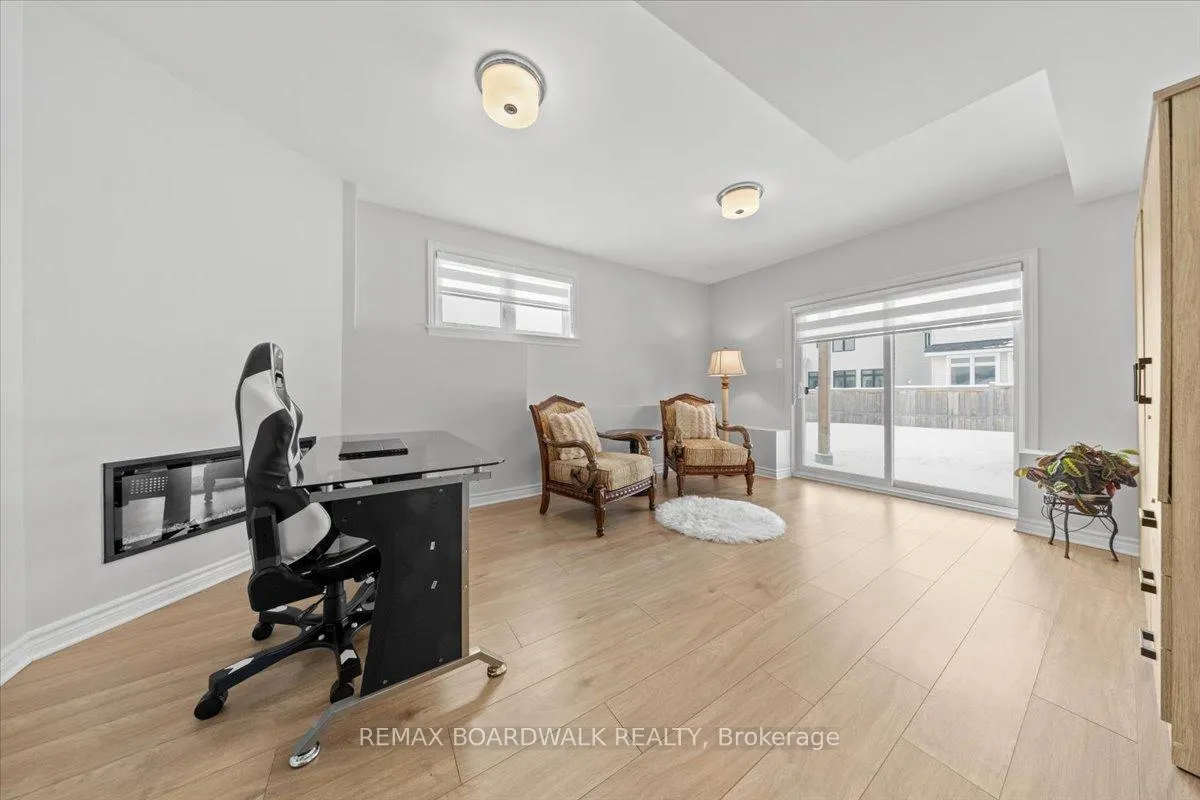 Photo 30 of 779 Keinouche Place, Ottawa, Camelot — HOMEH