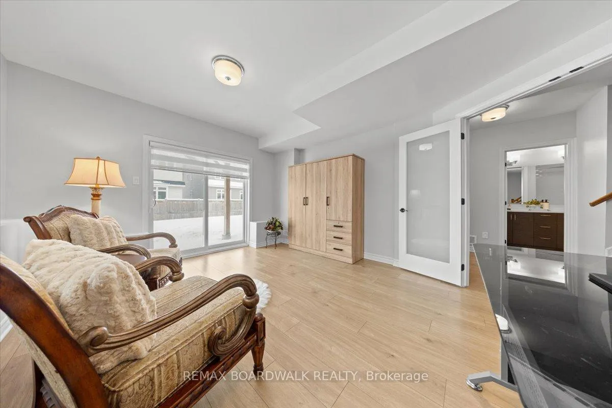 Photo 33 of 779 Keinouche Place, Ottawa, Camelot — HOMEH