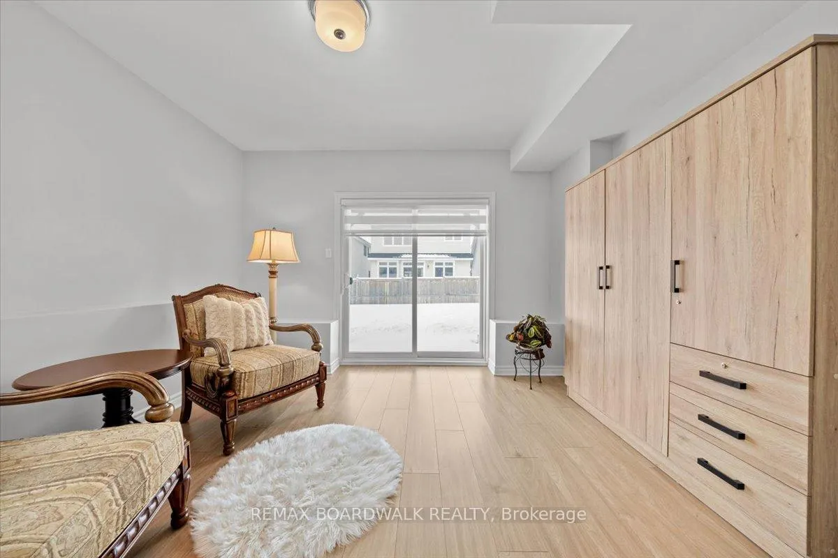 Photo 34 of 779 Keinouche Place, Ottawa, Camelot — HOMEH