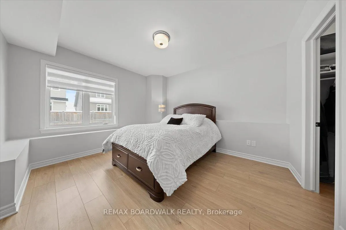 Photo 37 of 779 Keinouche Place, Ottawa, Camelot — HOMEH