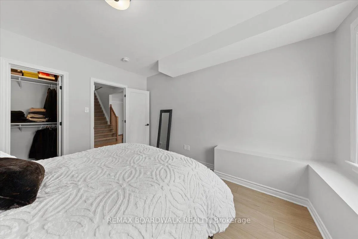 Photo 38 of 779 Keinouche Place, Ottawa, Camelot — HOMEH