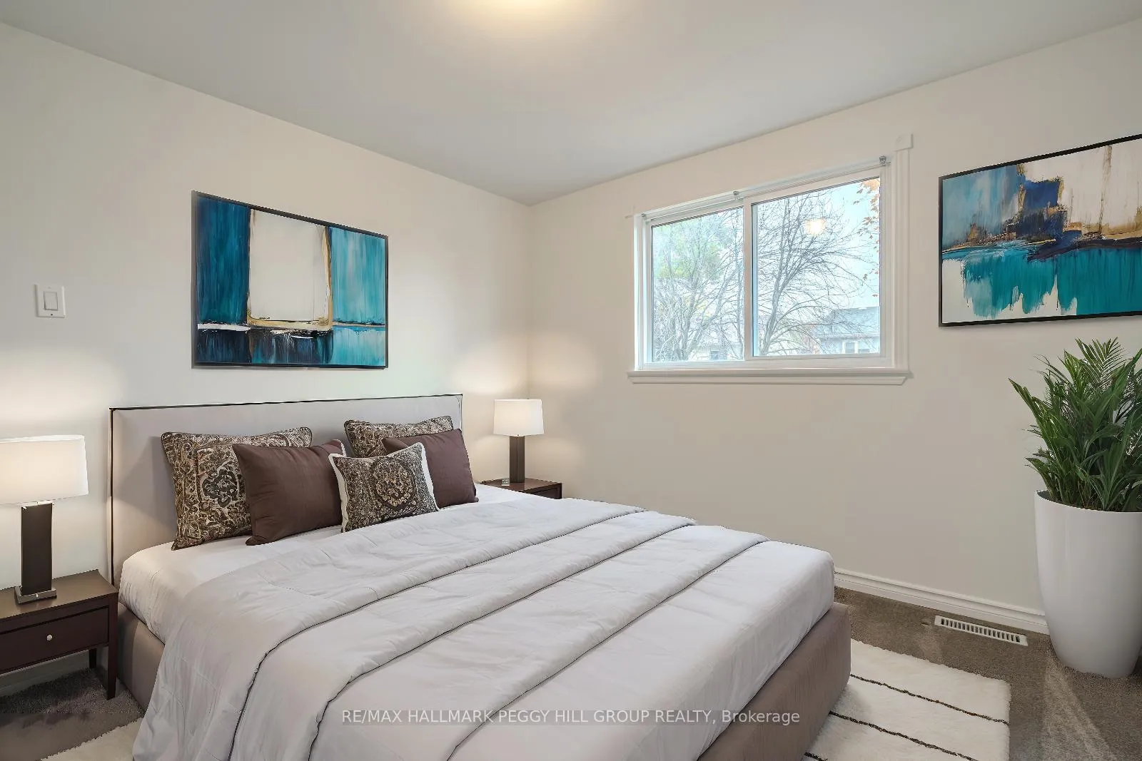 Photo 9 of 94 Christie Crescent, Barrie, Letitia Heights — HOMEH