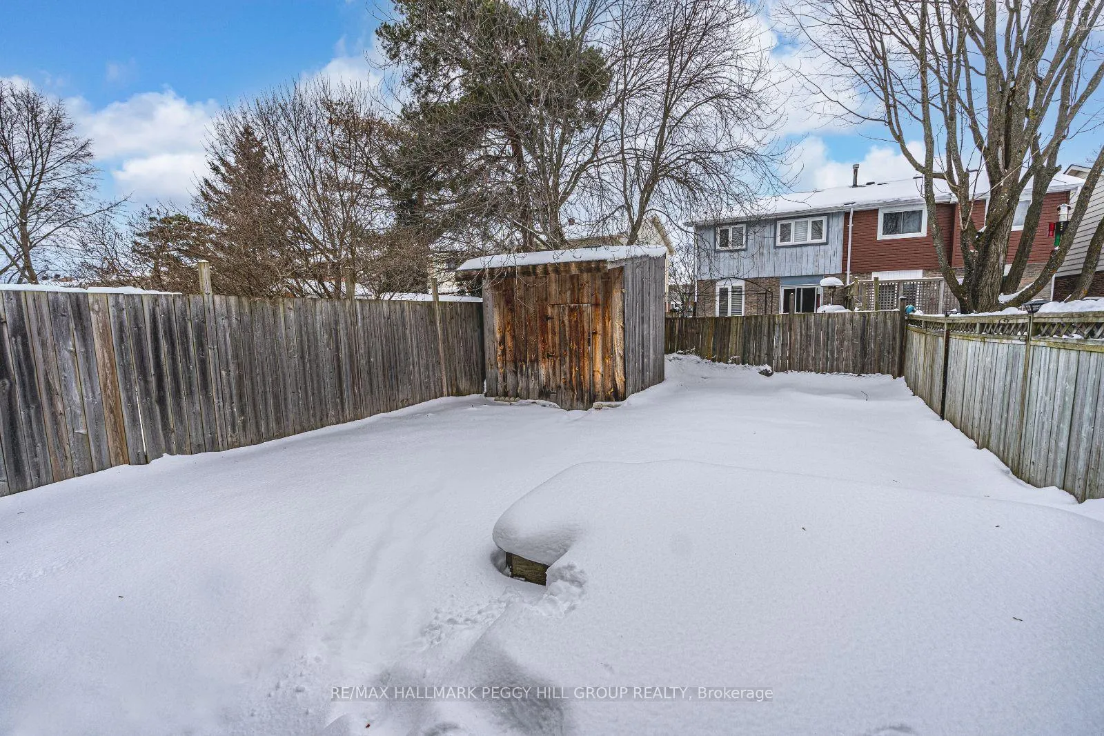 Photo 13 of 94 Christie Crescent, Barrie, Letitia Heights — HOMEH