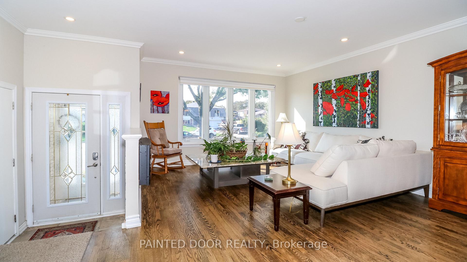 Photo 4 of 6 Fitzroy Terrace, Barrie, Allandale Heights — HOMEH
