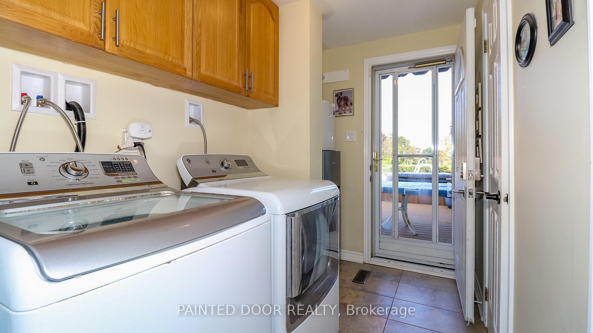 Photo 11 of 6 Fitzroy Terrace, Barrie, Allandale Heights — HOMEH