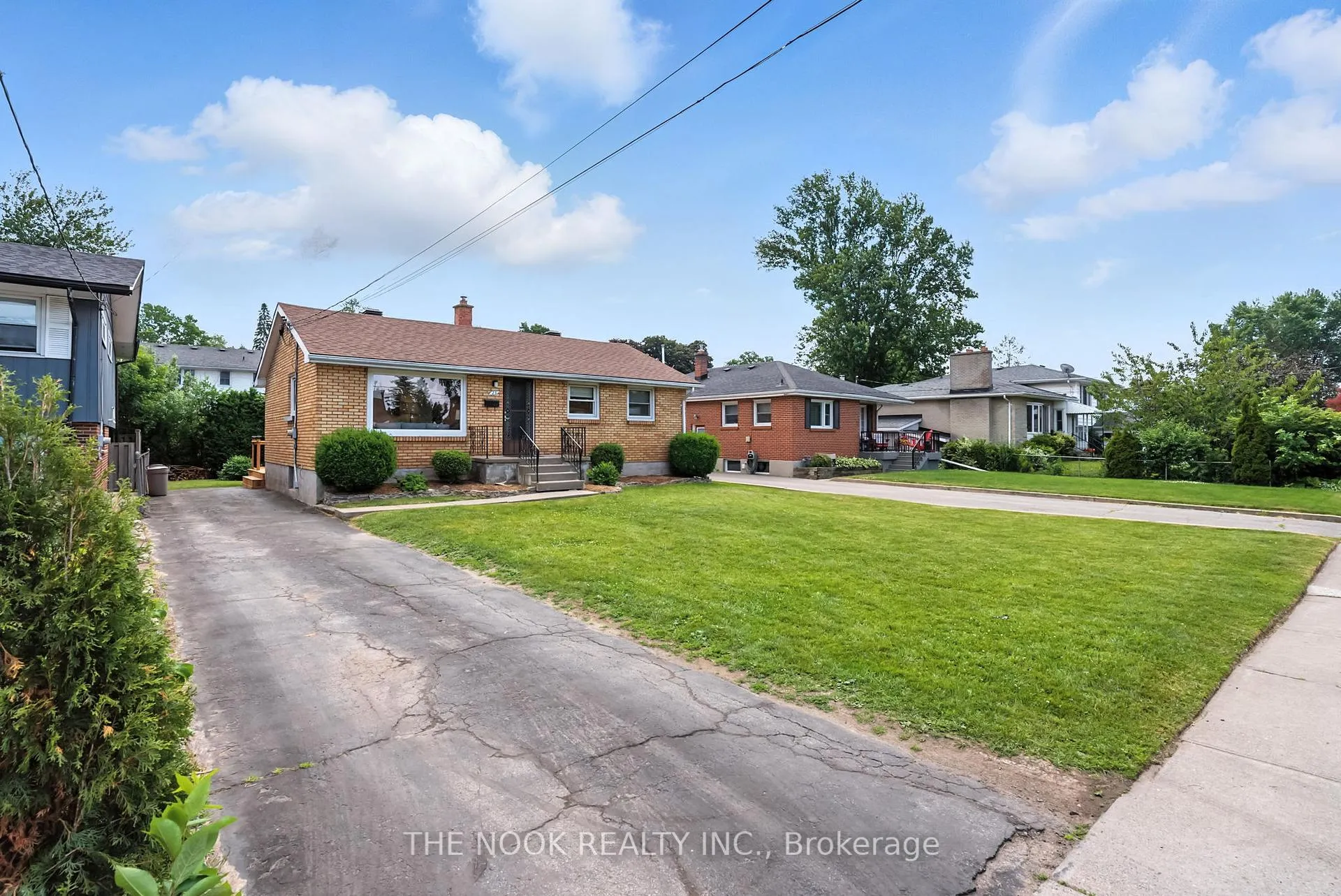 Photo 2 of 23 Hyde Park Avenue, Belleville, Belleville Ward — HOMEH