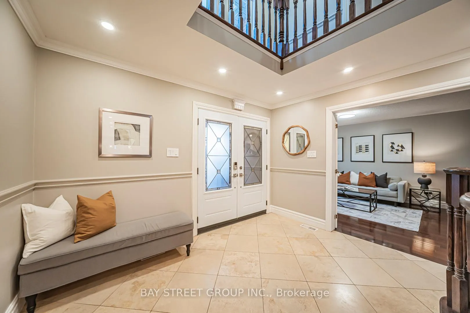 Photo 3 of 2167 Castlefield Crescent, Oakville, River Oaks — HOMEH