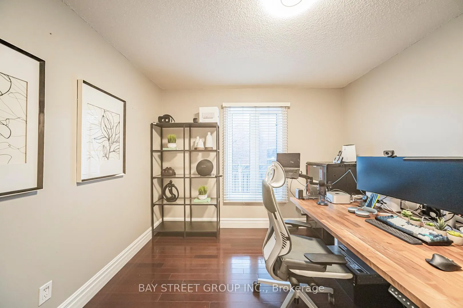 Photo 9 of 2167 Castlefield Crescent, Oakville, River Oaks — HOMEH