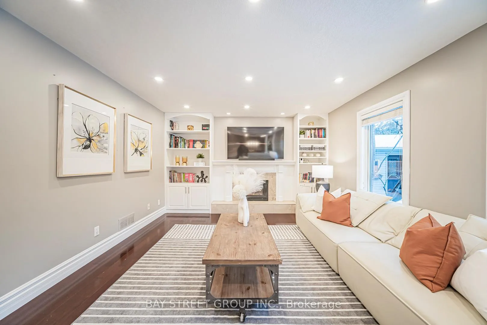 Photo 11 of 2167 Castlefield Crescent, Oakville, River Oaks — HOMEH