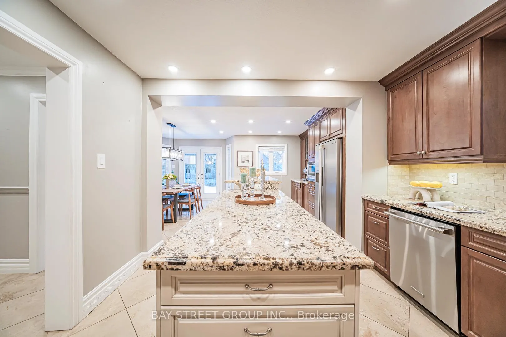 Photo 19 of 2167 Castlefield Crescent, Oakville, River Oaks — HOMEH