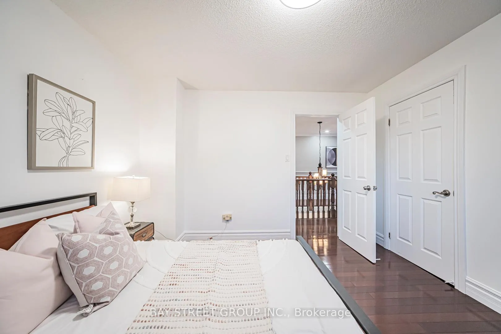 Photo 37 of 2167 Castlefield Crescent, Oakville, River Oaks — HOMEH