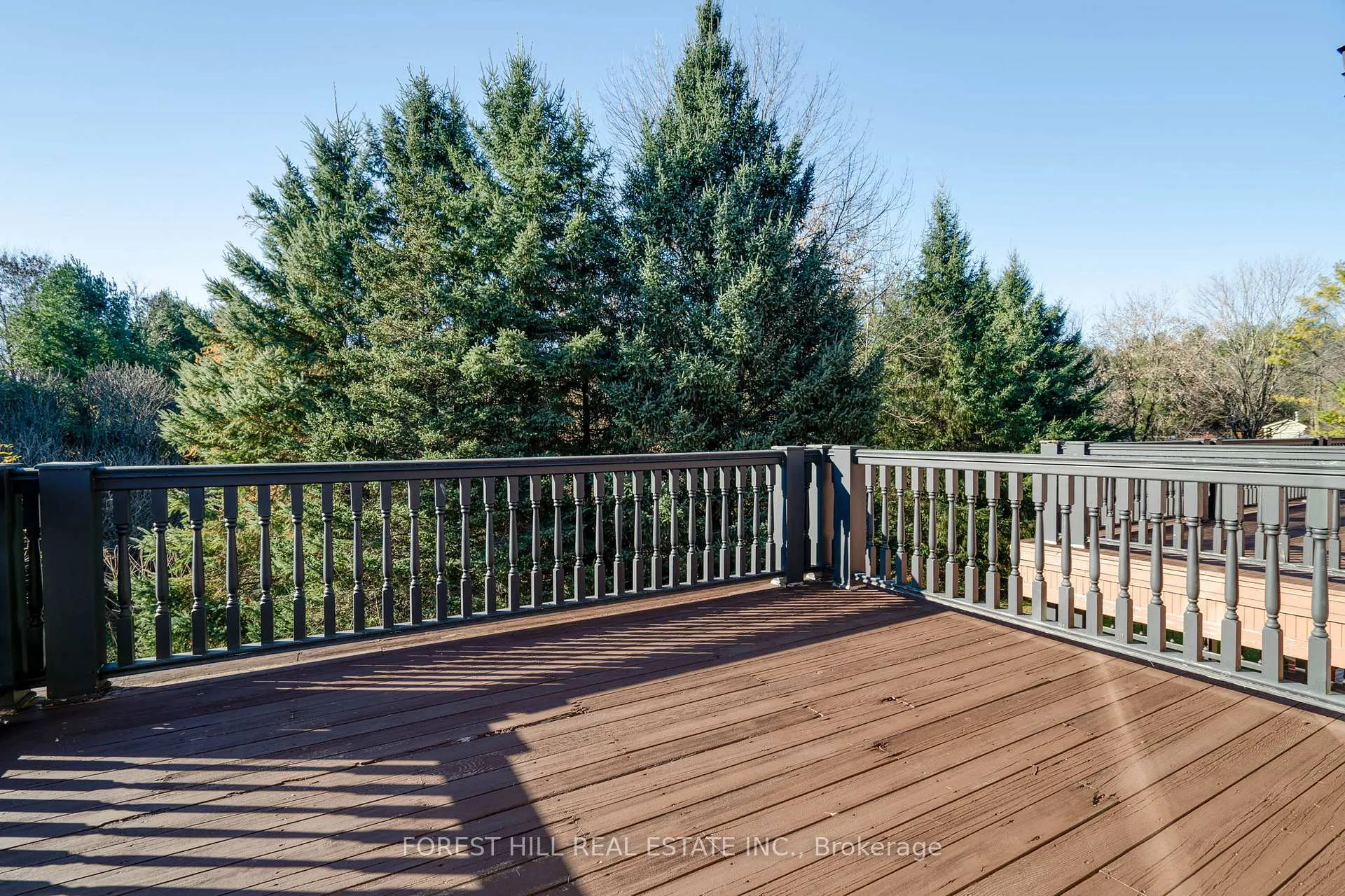 Photo 12 of 2 High Forest Court, Caledon, Palgrave — HOMEH