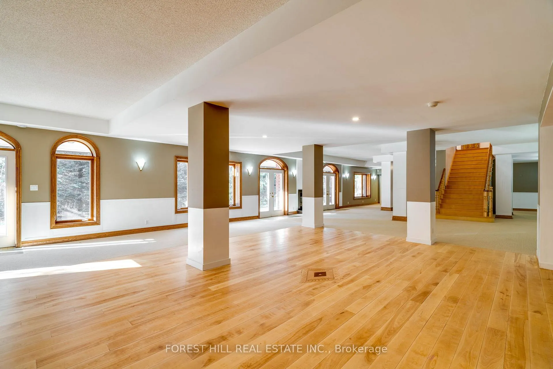 Photo 28 of 2 High Forest Court, Caledon, Palgrave — HOMEH