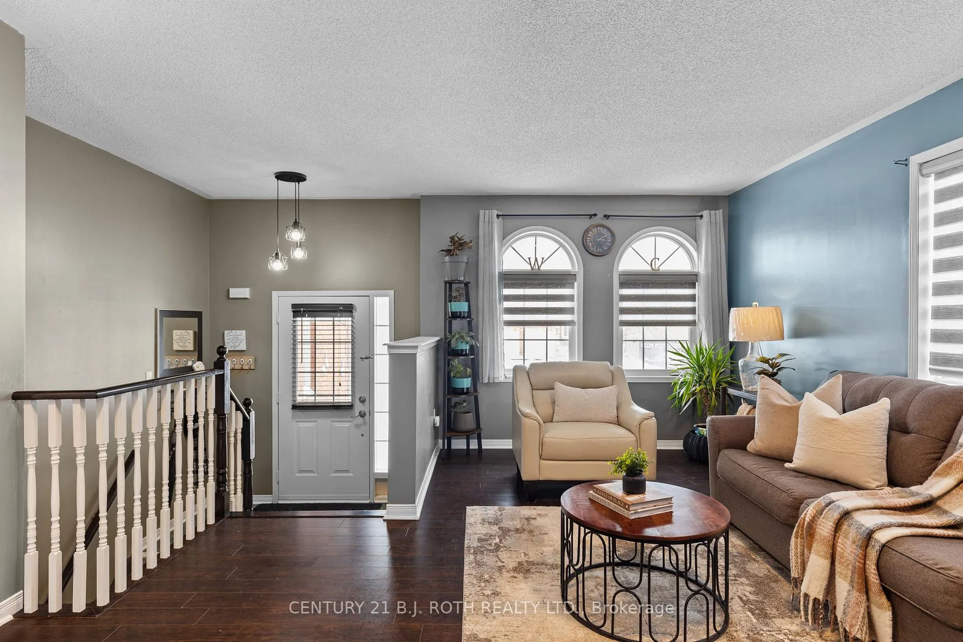 Photo 4 of 21 Ruffet Drive, Barrie, Edgehill Drive — HOMEH