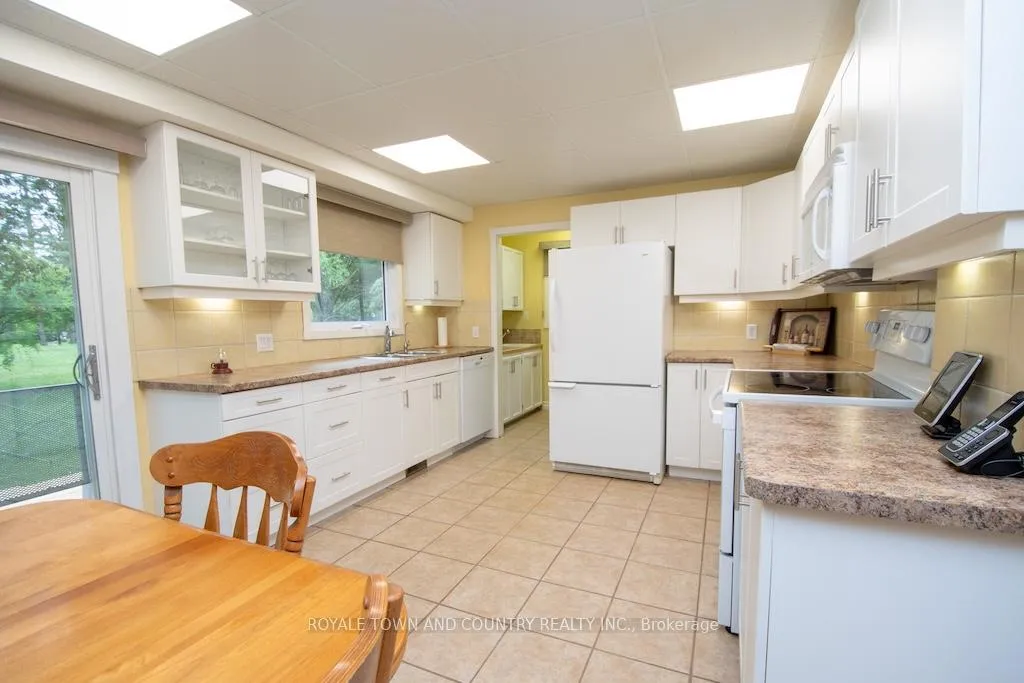 Photo 11 of 1304 North Shore Road, Algonquin Highlands, Stanhope — HOMEH