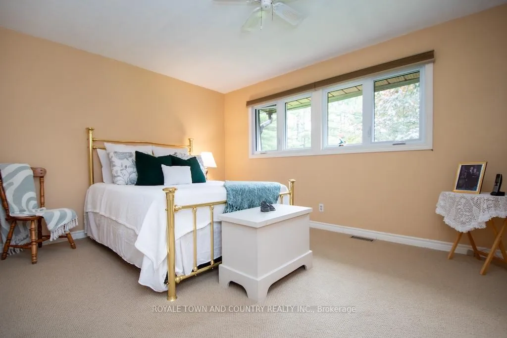 Photo 17 of 1304 North Shore Road, Algonquin Highlands, Stanhope — HOMEH