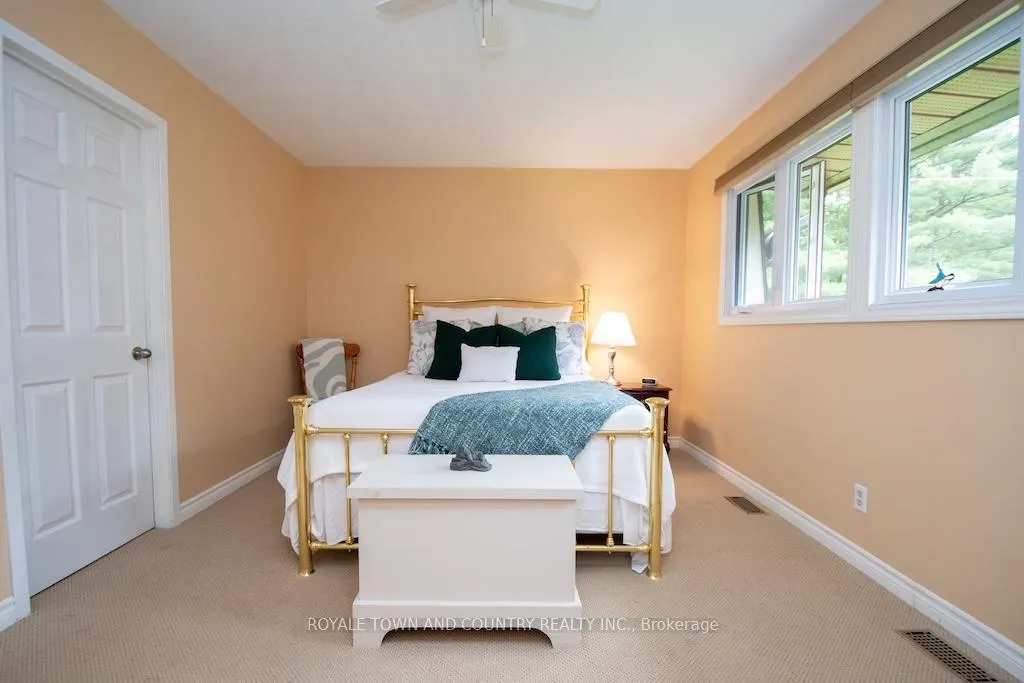 Photo 18 of 1304 North Shore Road, Algonquin Highlands, Stanhope — HOMEH