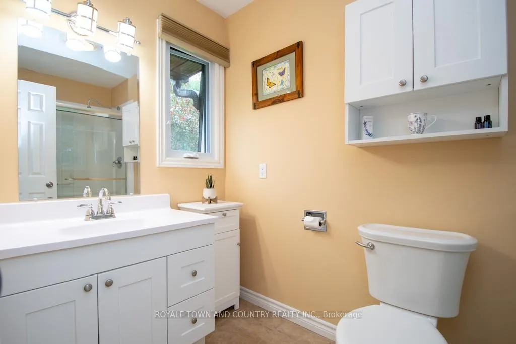 Photo 20 of 1304 North Shore Road, Algonquin Highlands, Stanhope — HOMEH