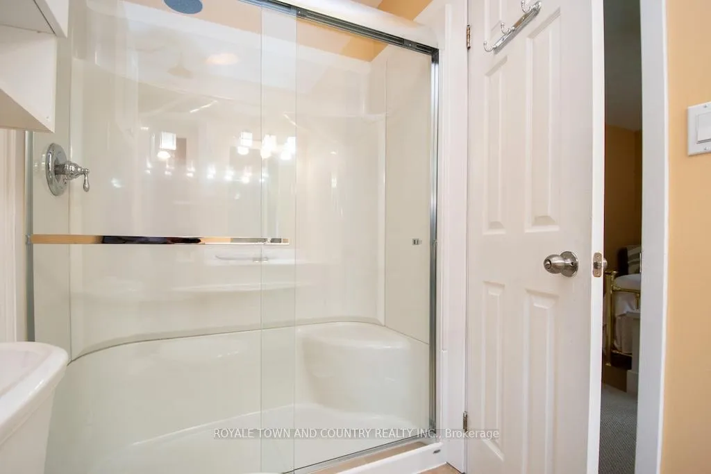 Photo 21 of 1304 North Shore Road, Algonquin Highlands, Stanhope — HOMEH