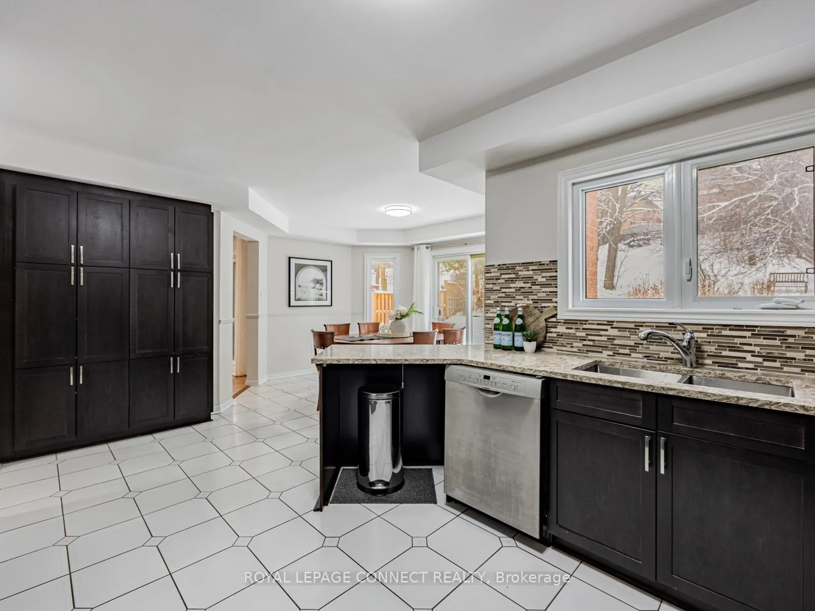 Photo 18 of 33 Meekings Drive, Ajax, Central West — HOMEH