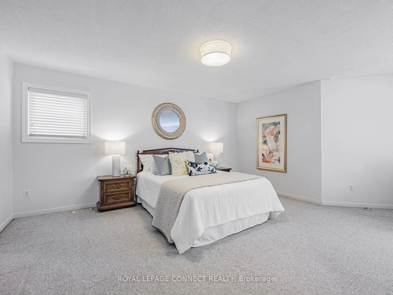 Photo 21 of 33 Meekings Drive, Ajax, Central West — HOMEH