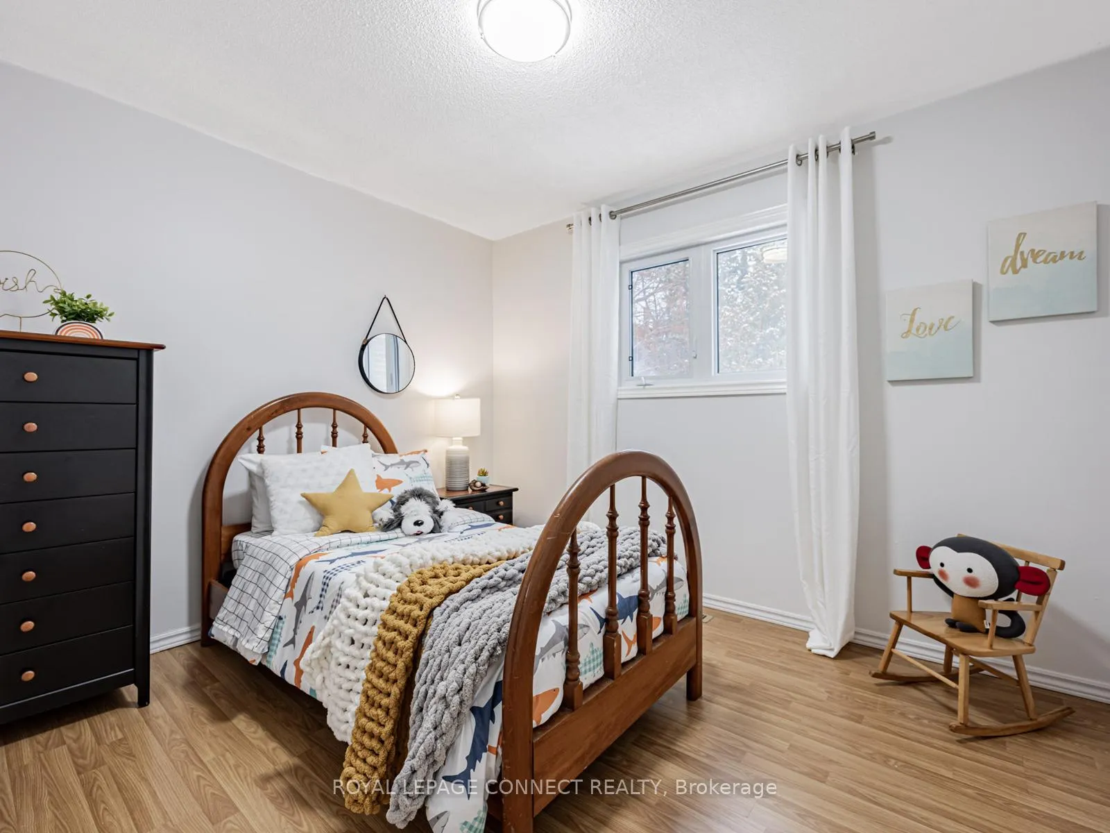 Photo 28 of 33 Meekings Drive, Ajax, Central West — HOMEH
