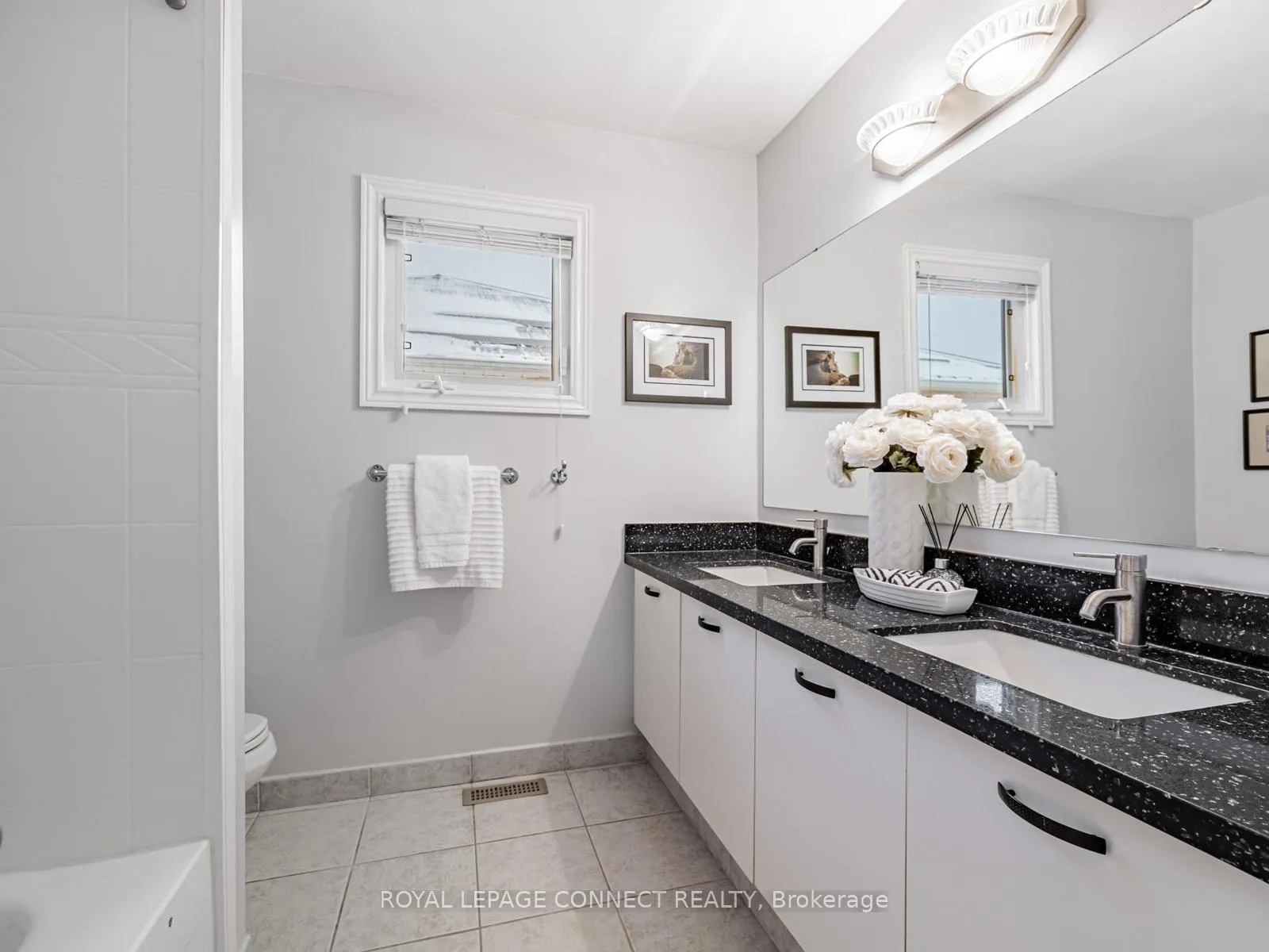Photo 30 of 33 Meekings Drive, Ajax, Central West — HOMEH