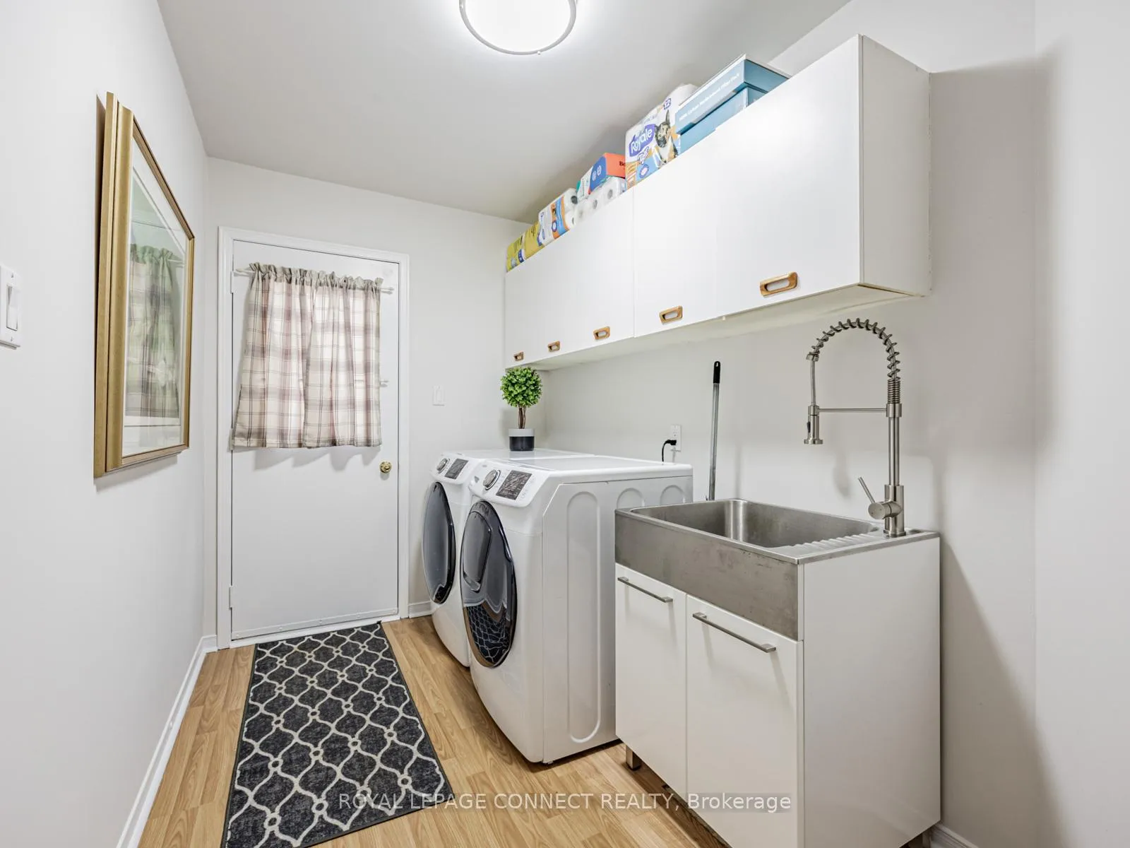 Photo 37 of 33 Meekings Drive, Ajax, Central West — HOMEH