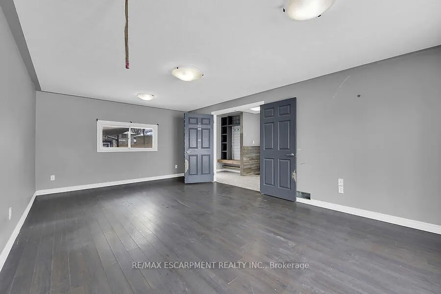 Photo 8 of 56 Parkview Road, Haldimand — HOMEH