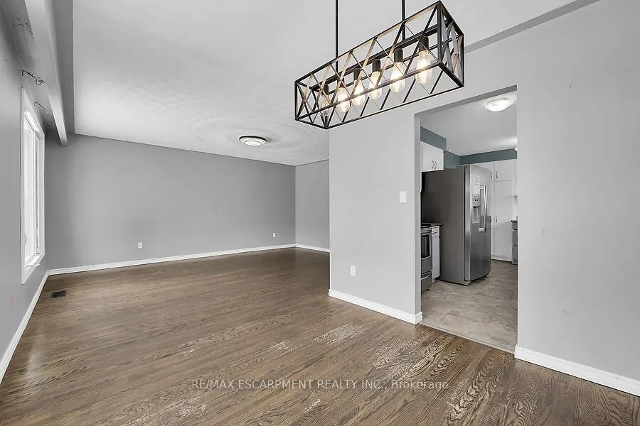 Photo 13 of 56 Parkview Road, Haldimand — HOMEH