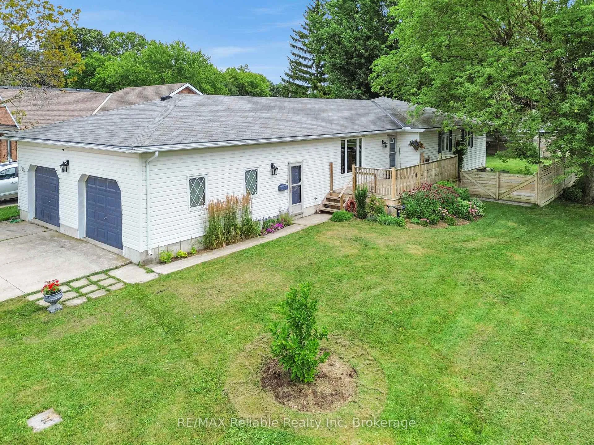 Photo 1 of 164 Sills Street, Huron East, Seaforth — HOMEH