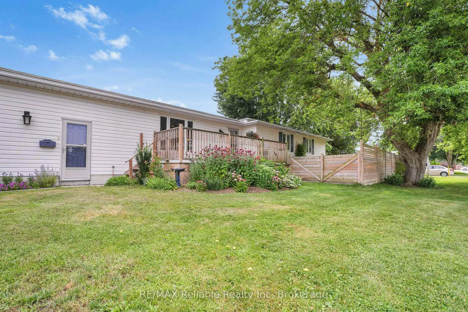 Photo 4 of 164 Sills Street, Huron East, Seaforth — HOMEH
