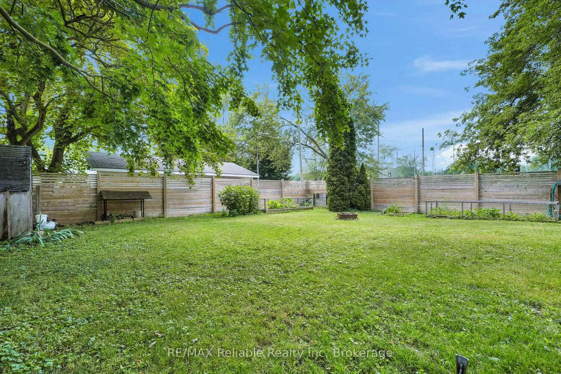 Photo 36 of 164 Sills Street, Huron East, Seaforth — HOMEH