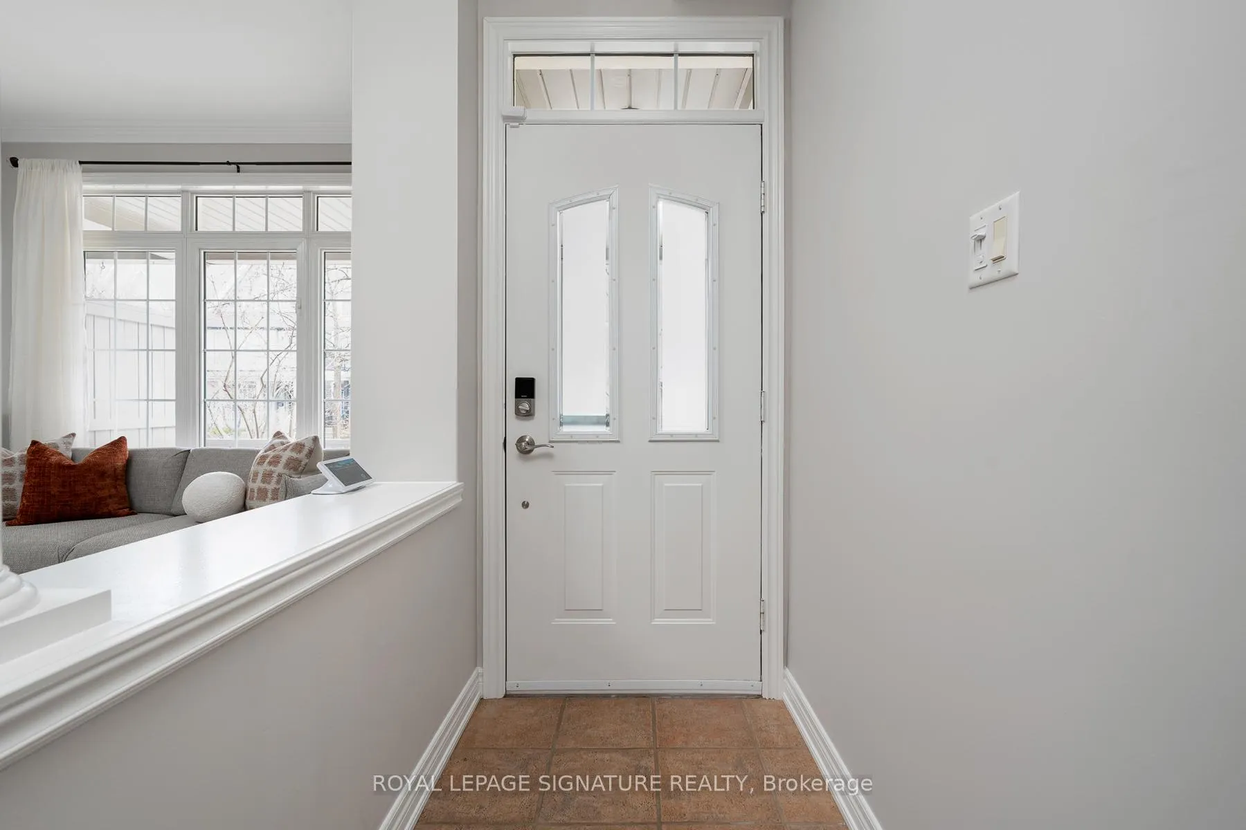 Photo 3 of 89 Winners Circle, Toronto, The Beaches — HOMEH
