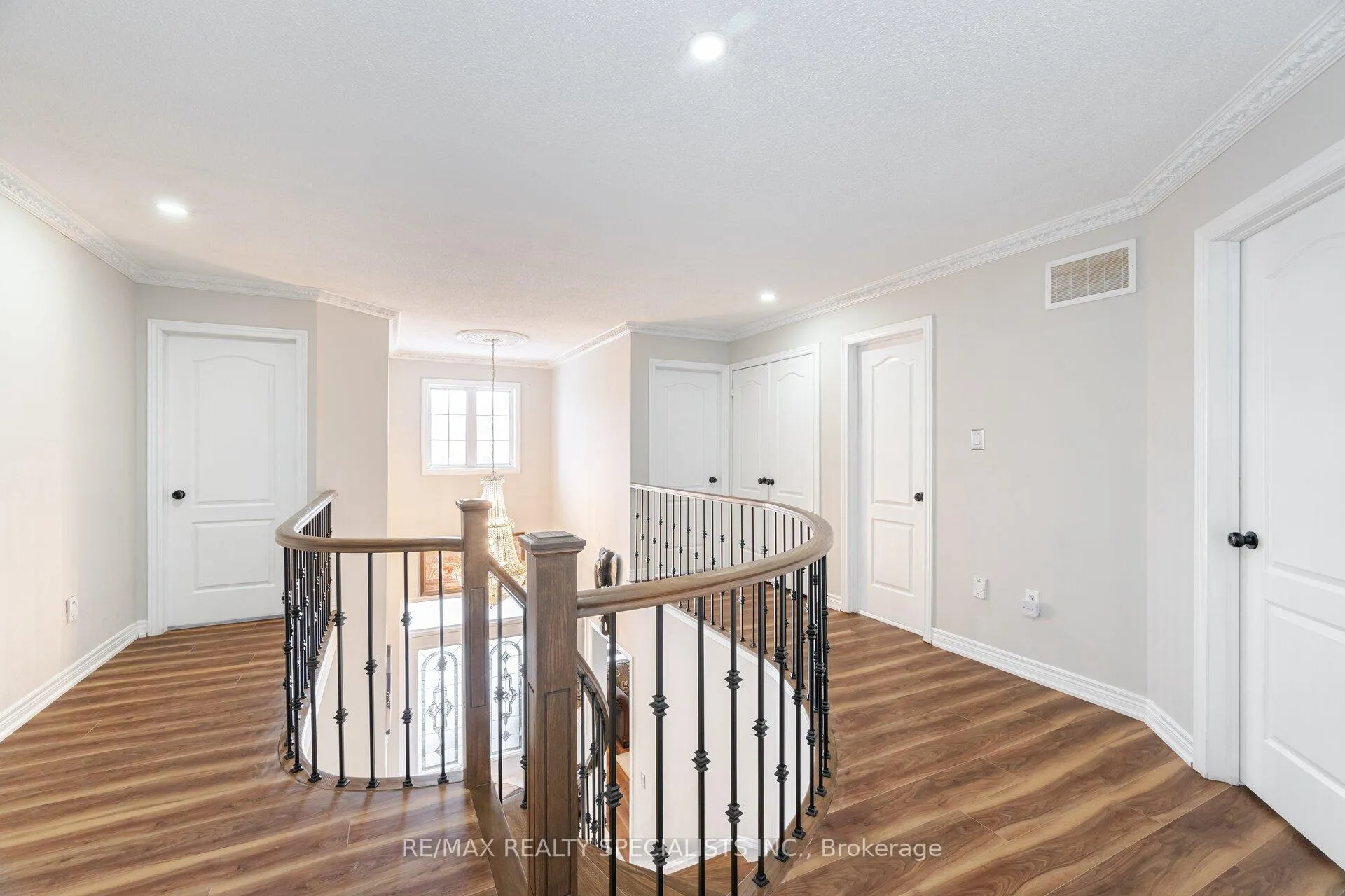 Photo 12 of 66 Carmel Crescent, Brampton, Vales of Castlemore North — HOMEH