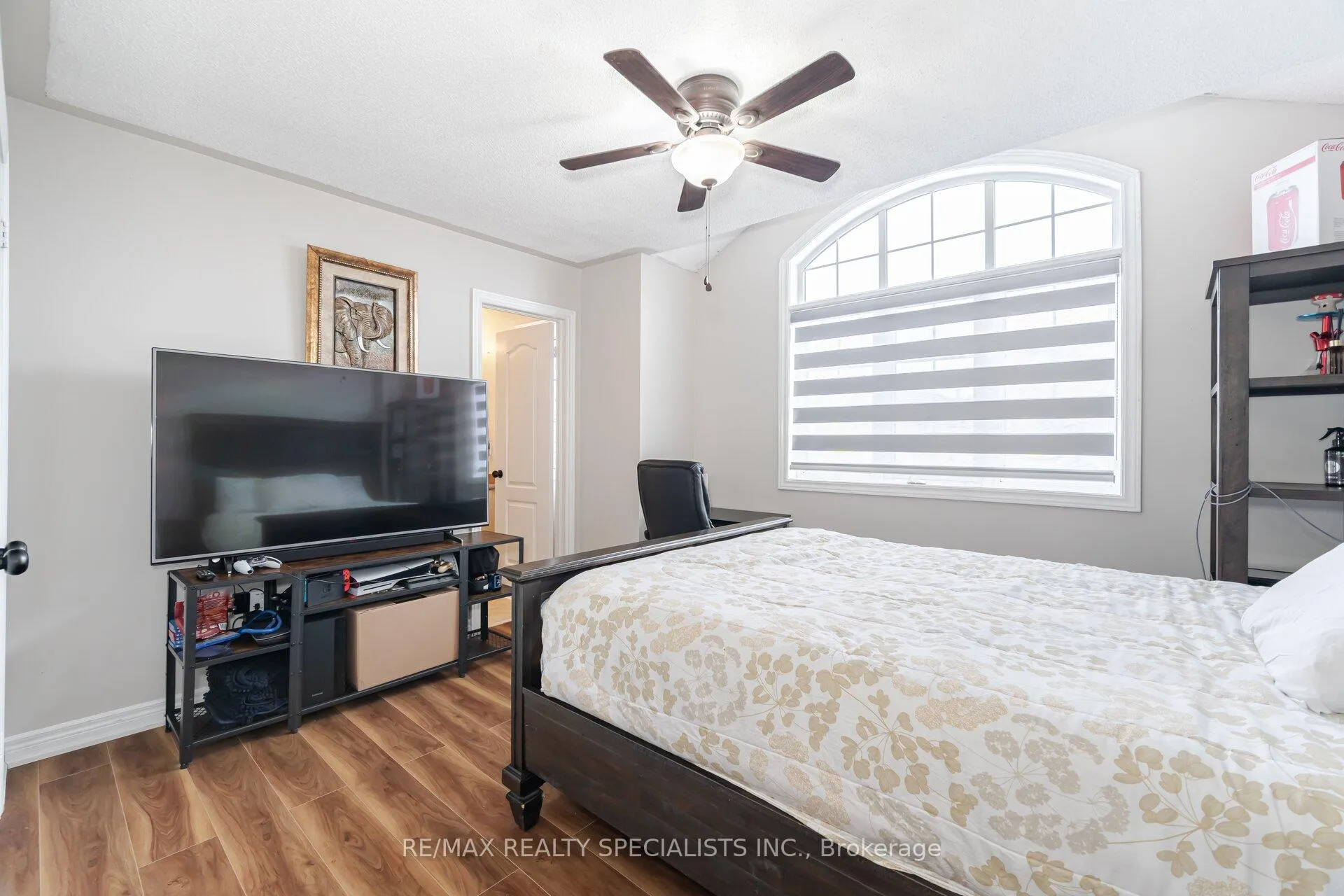 Photo 17 of 66 Carmel Crescent, Brampton, Vales of Castlemore North — HOMEH