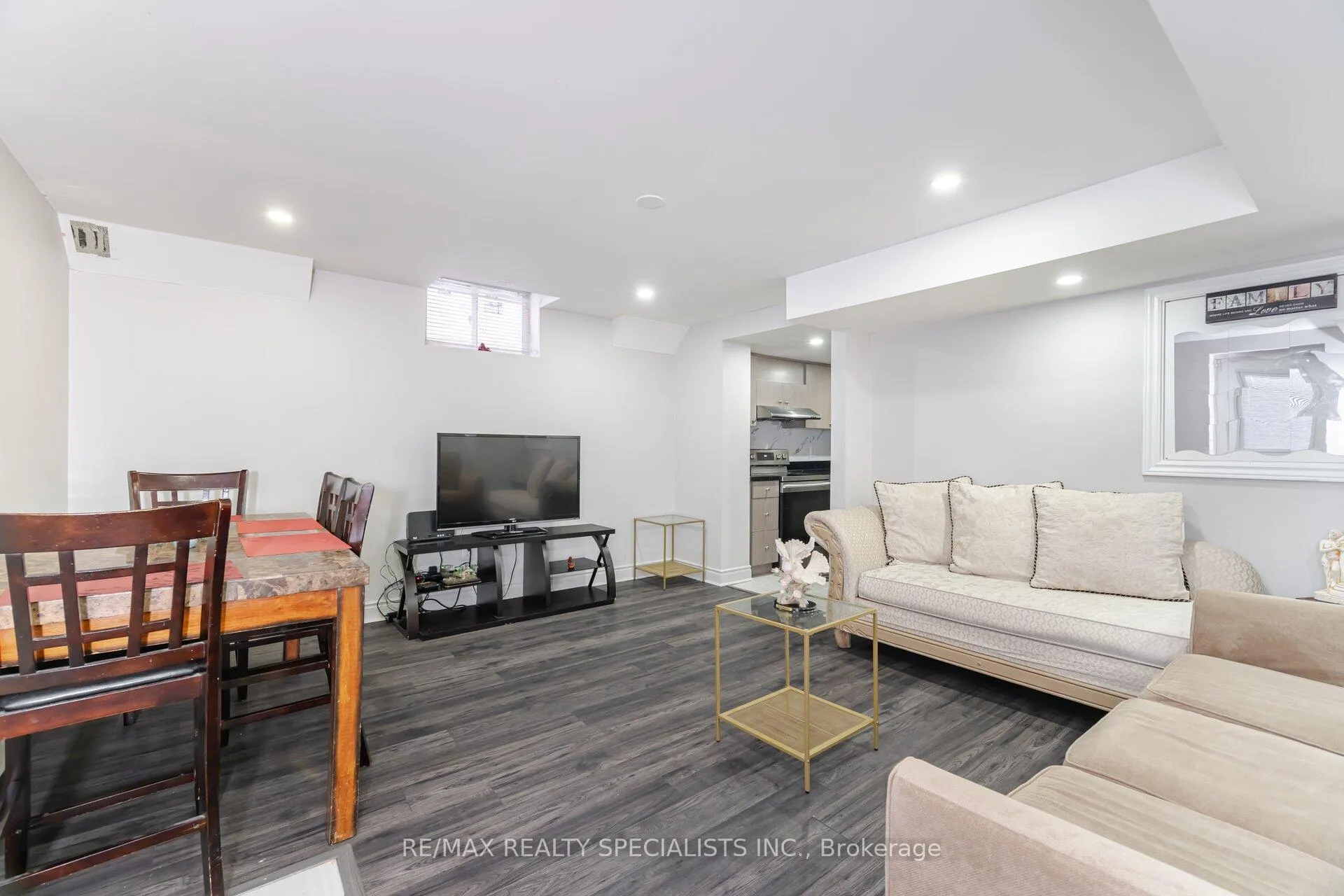 Photo 24 of 66 Carmel Crescent, Brampton, Vales of Castlemore North — HOMEH