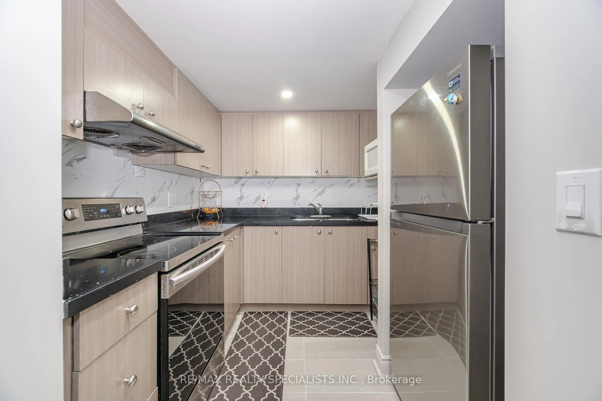 Photo 26 of 66 Carmel Crescent, Brampton, Vales of Castlemore North — HOMEH
