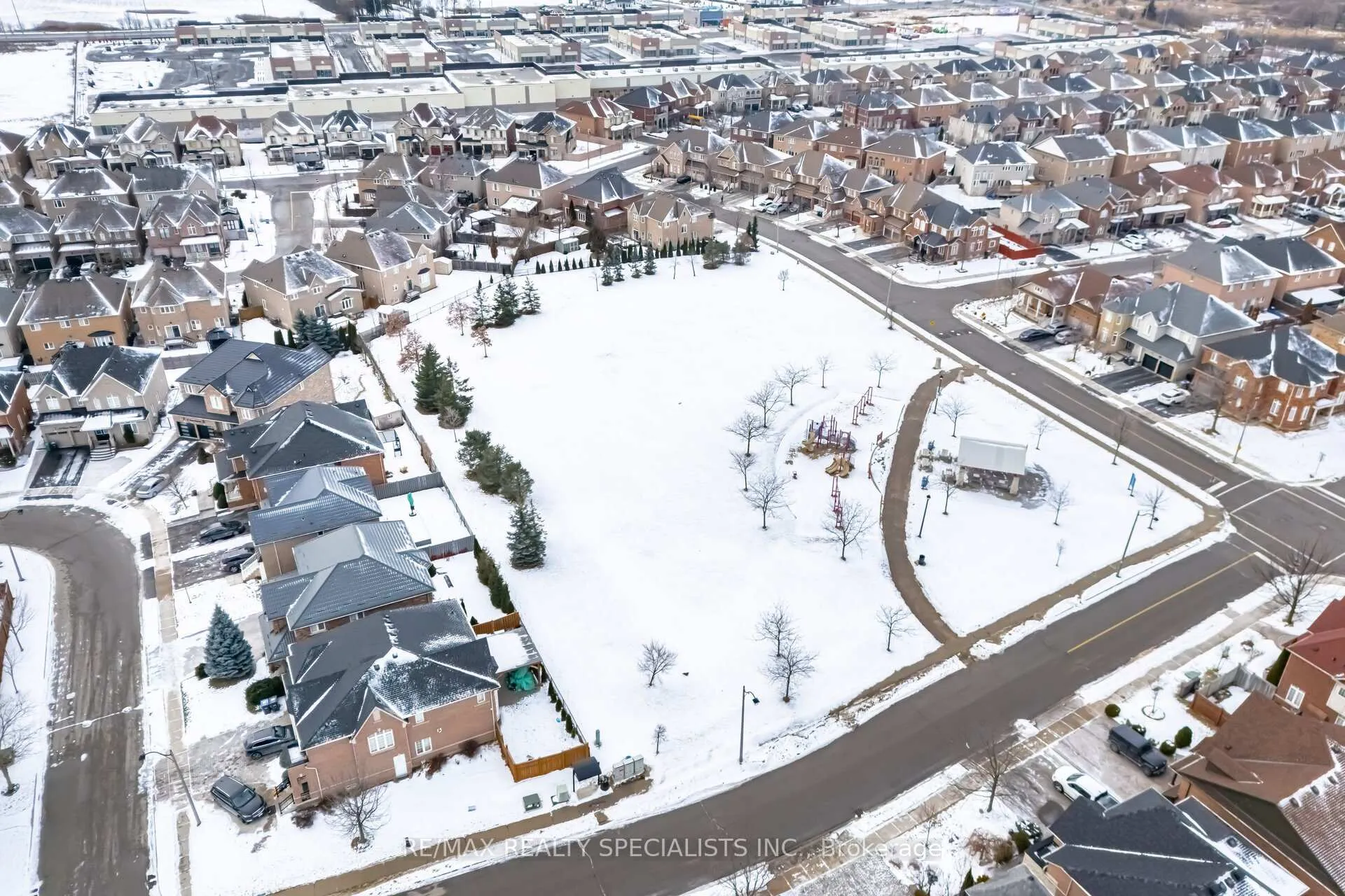 Photo 34 of 66 Carmel Crescent, Brampton, Vales of Castlemore North — HOMEH