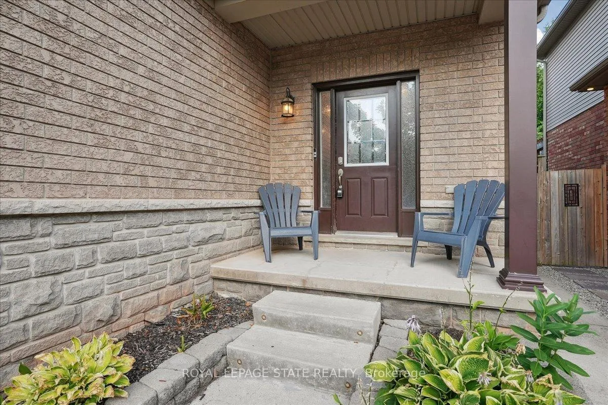 Photo 9 of 95 Hemlock Way, Grimsby, Grimsby West — HOMEH
