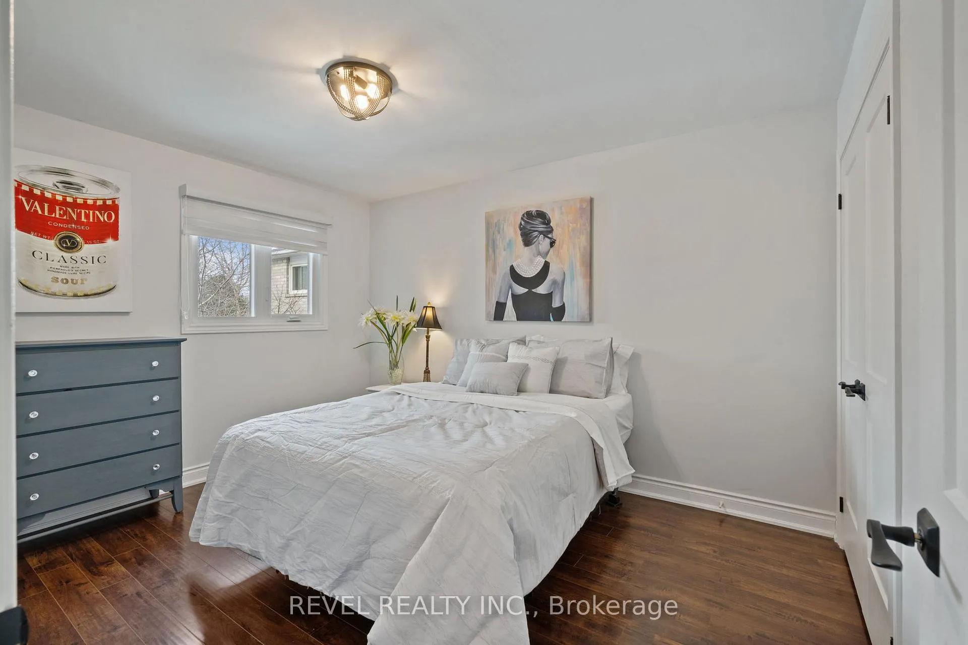 Photo 11 of 54 Fountainbridge Drive, Caledon, Bolton East — HOMEH