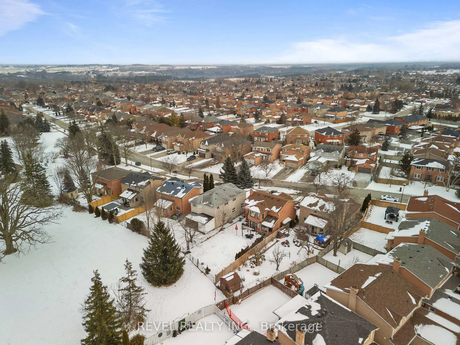Photo 22 of 54 Fountainbridge Drive, Caledon, Bolton East — HOMEH