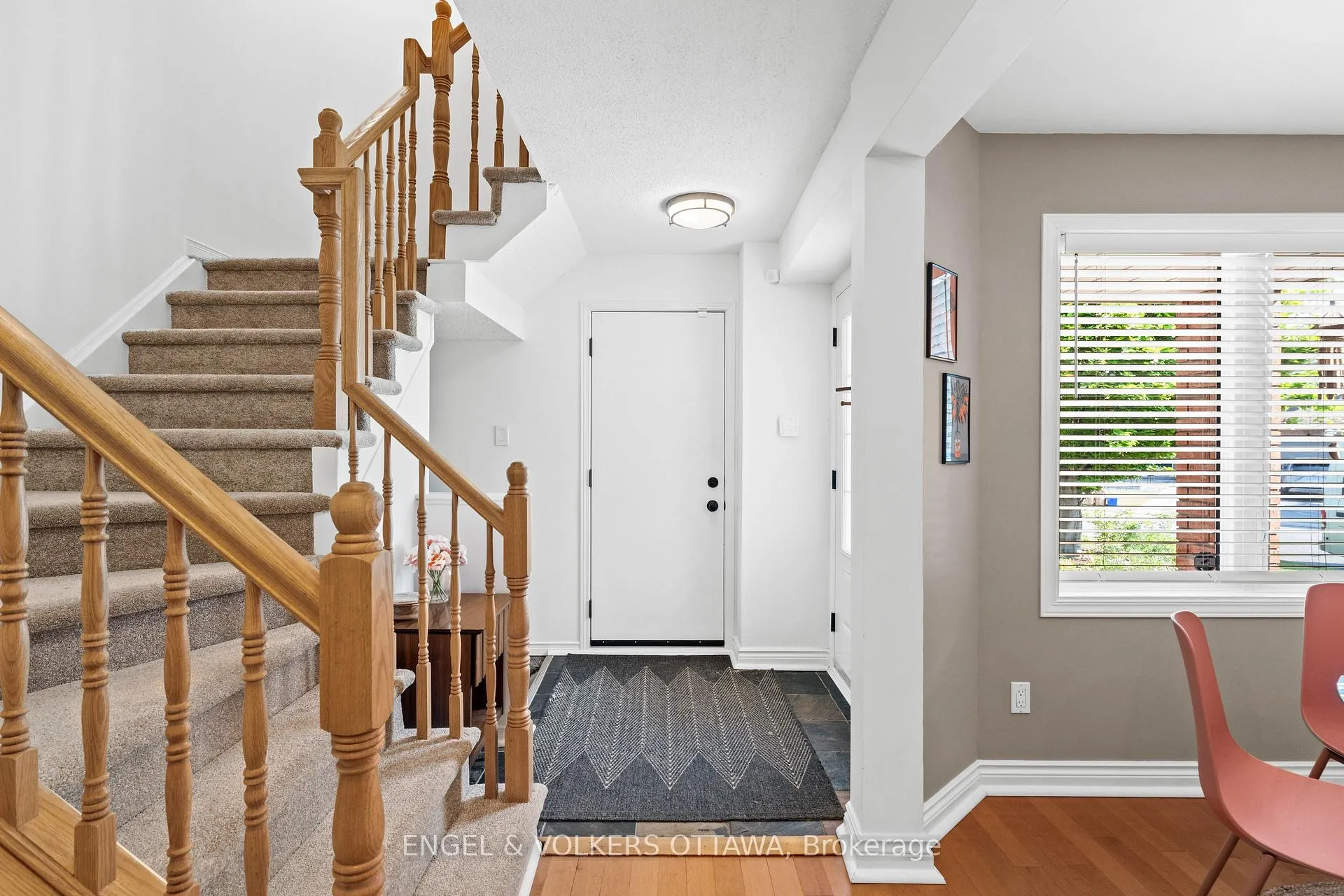 Photo 5 of 68 Thornbury Crescent, Ottawa, Centrepointe — HOMEH