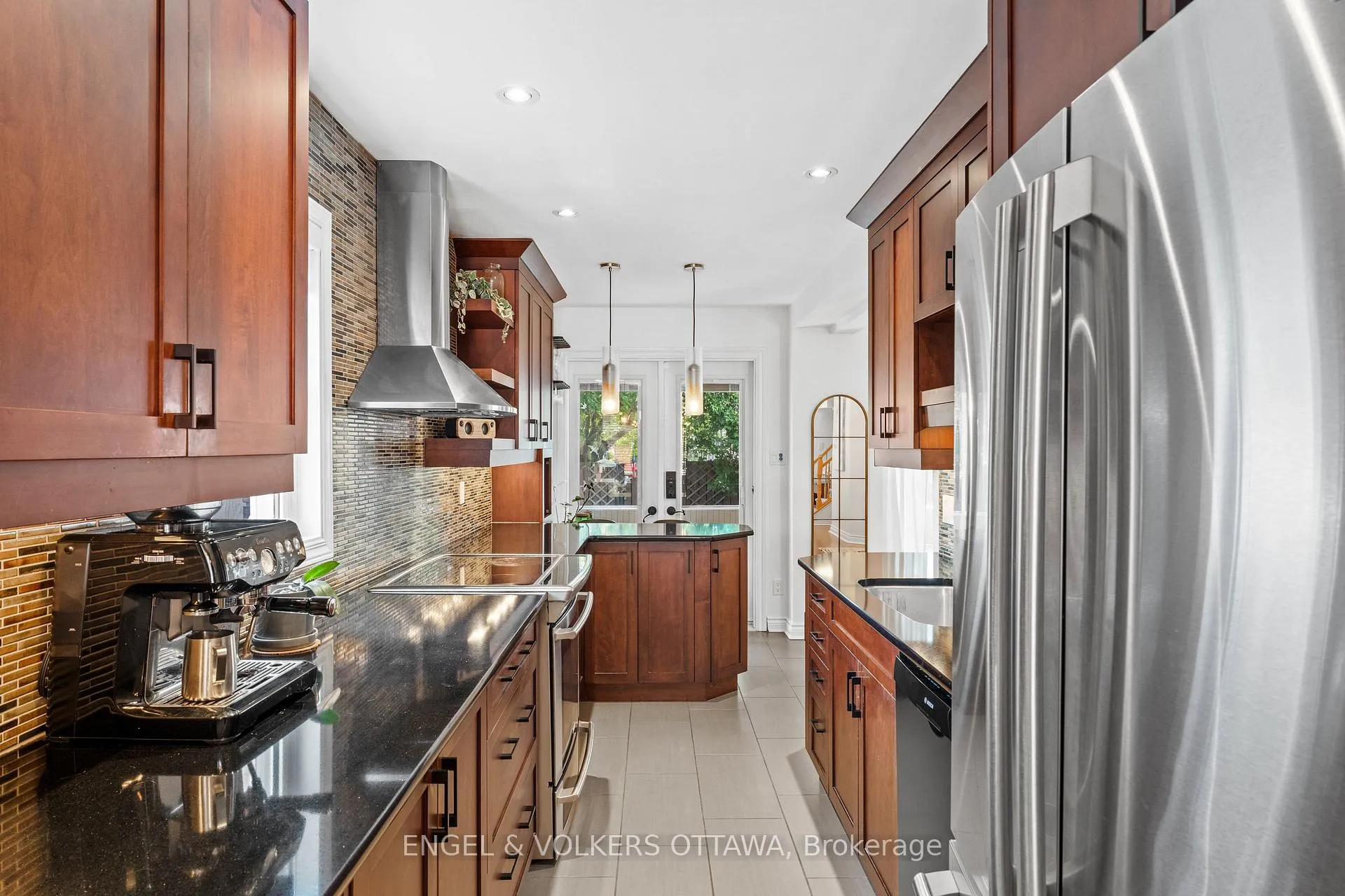 Photo 13 of 68 Thornbury Crescent, Ottawa, Centrepointe — HOMEH
