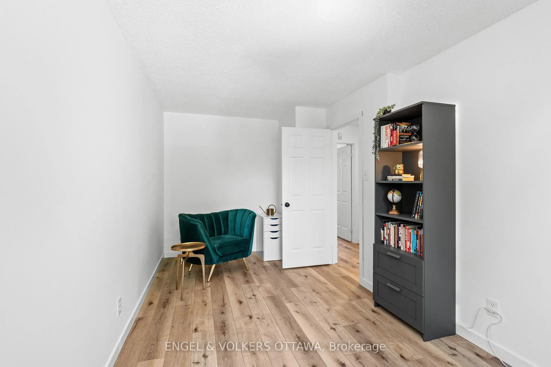 Photo 28 of 68 Thornbury Crescent, Ottawa, Centrepointe — HOMEH